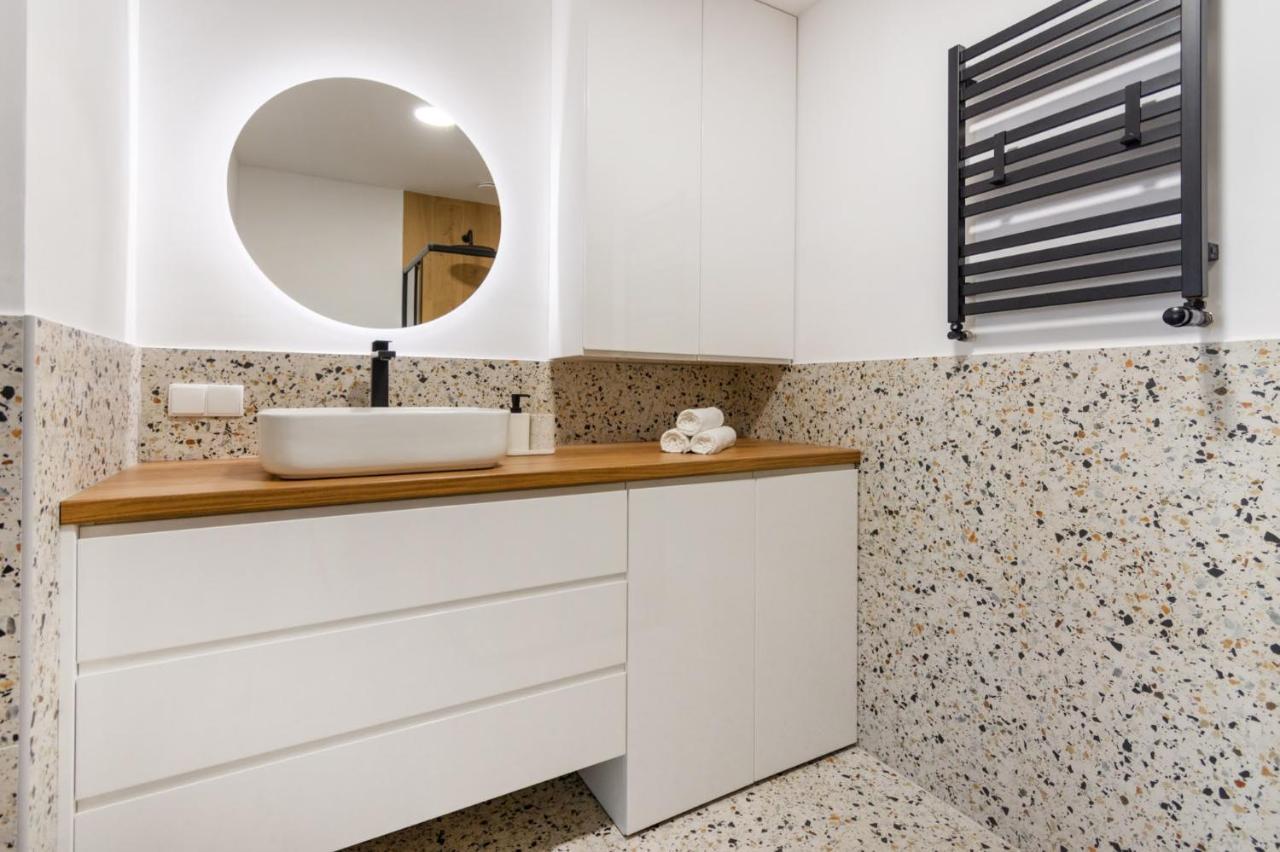 Apartamenty Ktw Katoviçe Dış mekan fotoğraf